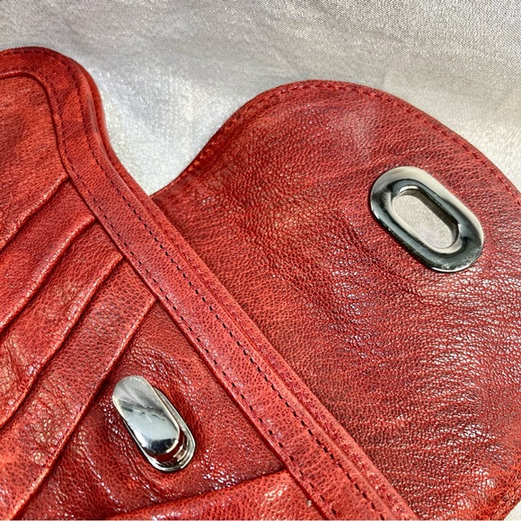 Treesje Metro Leather Clutch Purse - Picture 3 of 11